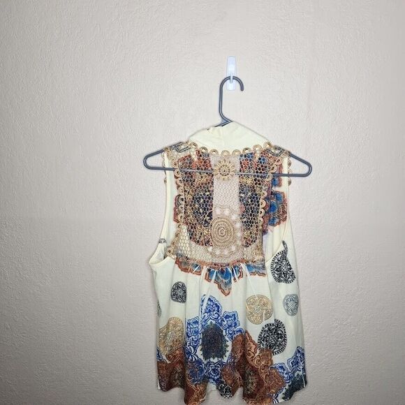 B.L.E.U Top Women's Large Multicolor Arabesque Lace Detail Rhinestone Open Front - Picture 4 of 8